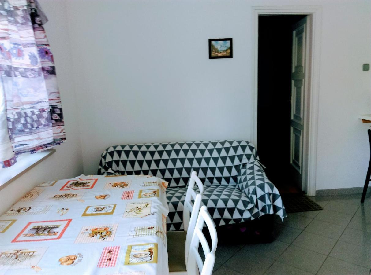 Fesztival Nyaralohaz Apartment Zamardi Bagian luar foto